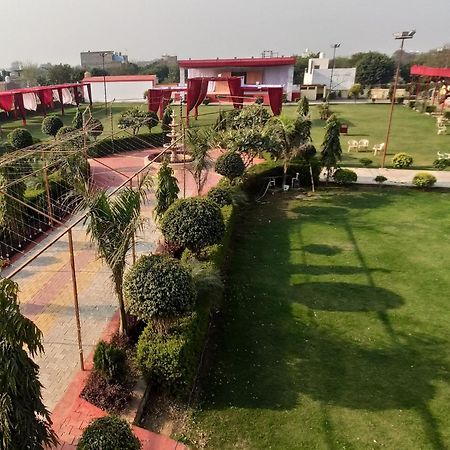 Prem Garden & Resort Mathura Extérieur photo