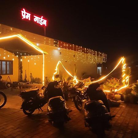 Prem Garden & Resort Mathura Extérieur photo